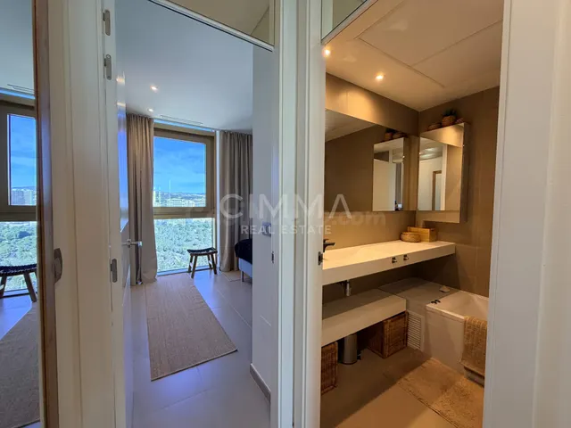 Exclusivo Piso Seminuevo en Playa de Poniente, Benidorm — 5