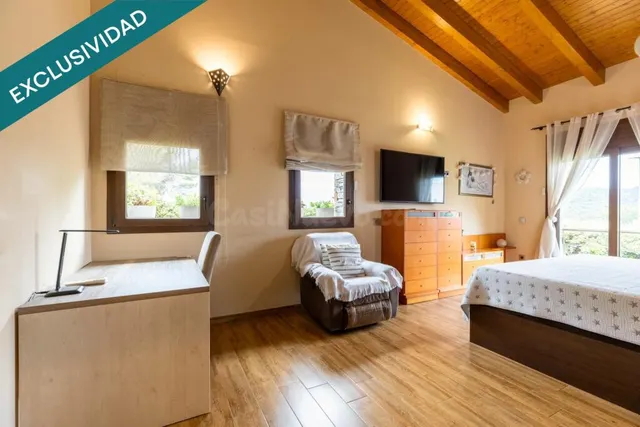 Villa exclusiva con piscina (LICENCIA TURÍSTICA) — 24
