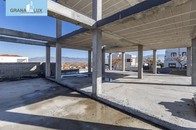 Parcela exclusiva con estructura de Chalet independiente y piscina en Urb. El Montecillo, Las Gabias — 16