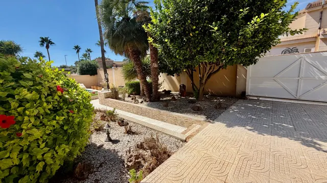 Villa 4 habitaciones 162m² en venta - Doña Pepa — 10