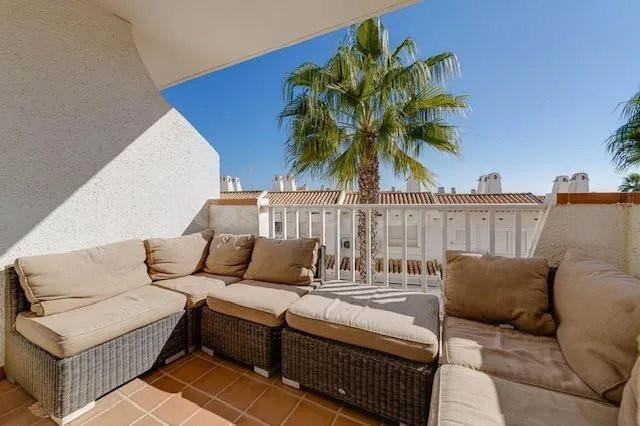 Apartamento junto a la playa de Aguamarina — 3