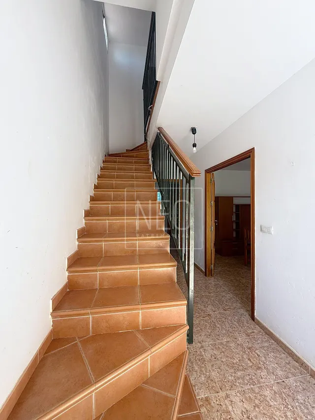 UNIFAMILIAR PAREADO EN CALLE ALFAGUARA, ALFACAR, GRANADA — 13