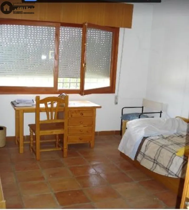 INMOBILIARIA TEJARES VENDE CHALET EN URB. AGUA SOL — 29
