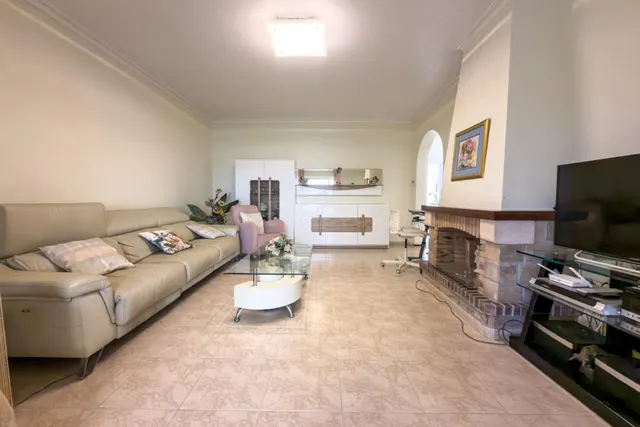 Chalet independiente con gran parcela, piscina privada y amp - foto 3