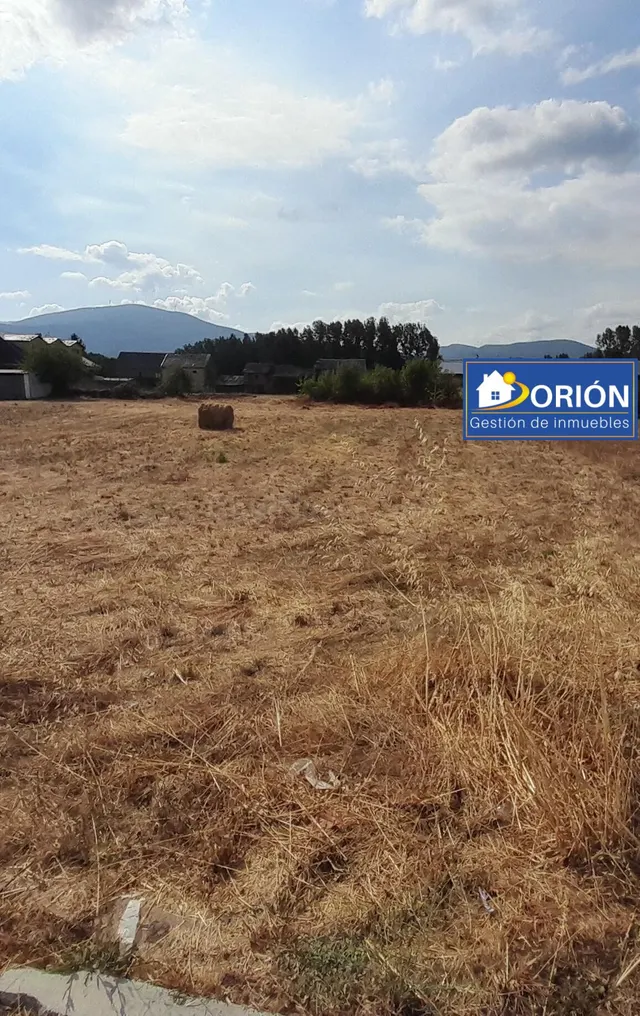 SE VENDEN TERRENOS URBANOS EN ALMAZCARA. CONGOSTO