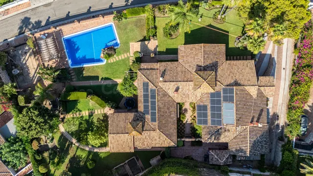 Villa de lujo en Benalmádena con vistas al mar en Benalmáden - foto 4