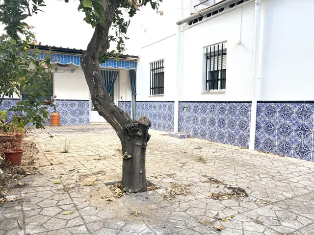 Casa entera con cochera — 12