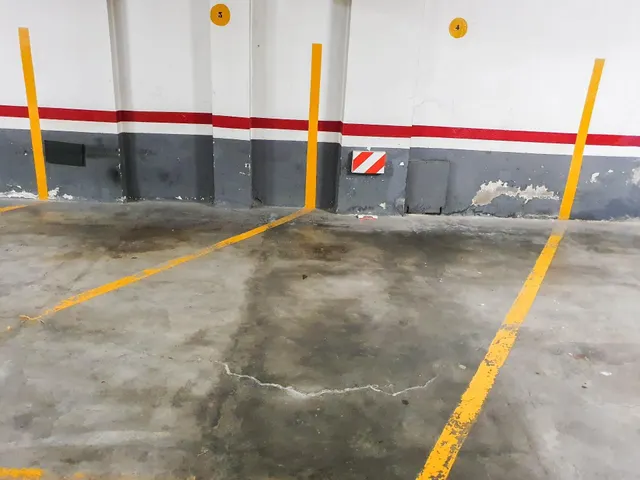 PARKING EN ALQUILER  EN CALLE BERTRAN DE BARCELONA — 10