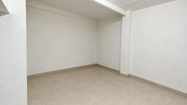 Local comercial de 482 m2 en alquiler junto al mercado de ruzafa – ideal para supermercado — 31