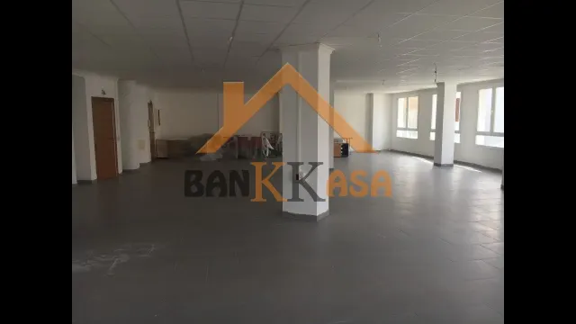 SE VENDE O SE ALQUILA OFICINA EN EJIDO ZONA TEATRO — 2