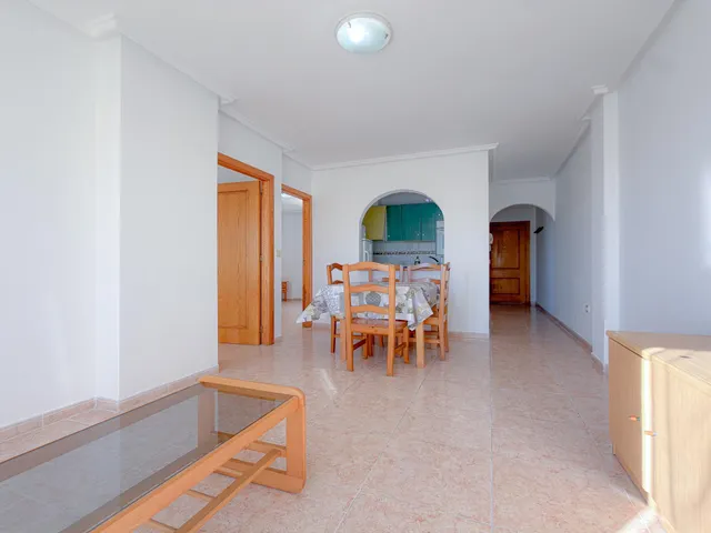 Oportunidad! Luminoso y encantador Ático con amplia terraza y excelentes vistas despejadas + Garaje cerrado incluido en el precio + Piscina comunitaria — 8