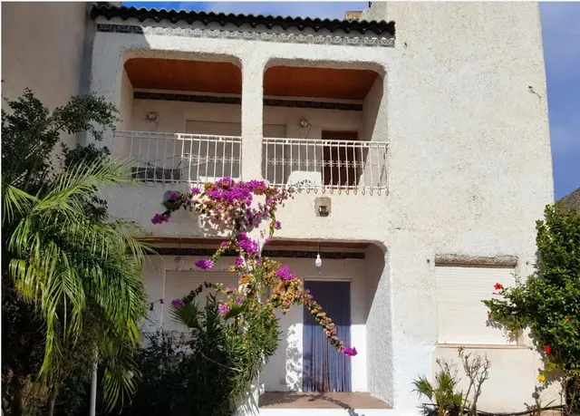 Chalet en isla plana | cerca del mar y con un gran porche — 5