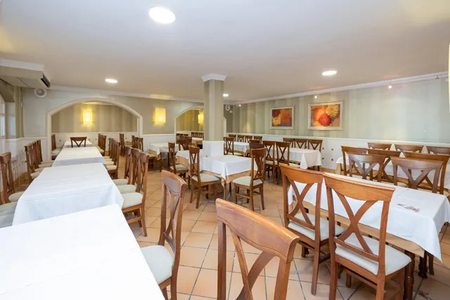 CASA DE CAMPO RESTAURANTE — 32