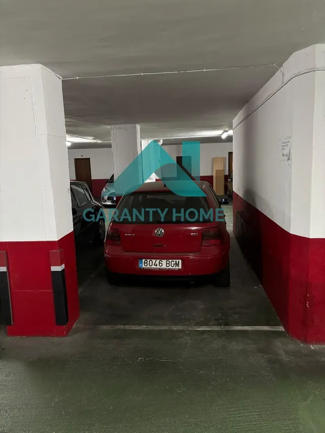 SE VENDE GARAJE EN ZONA RUTA DE LA PLATA