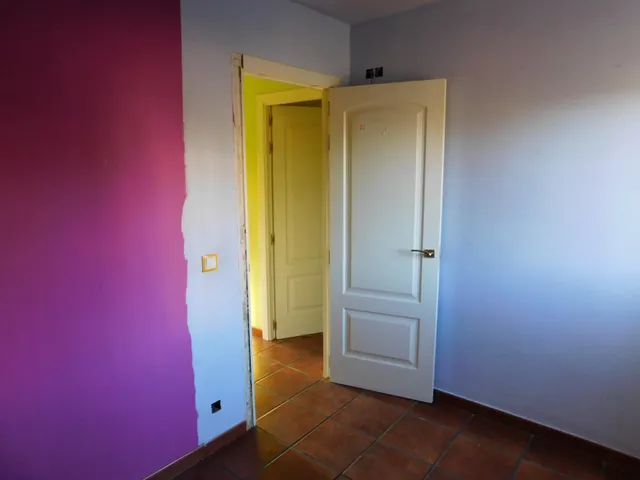 Casa independiente con parcela de 500m en calle Tejoneras Carranque. FINANCIACION 100% — 28