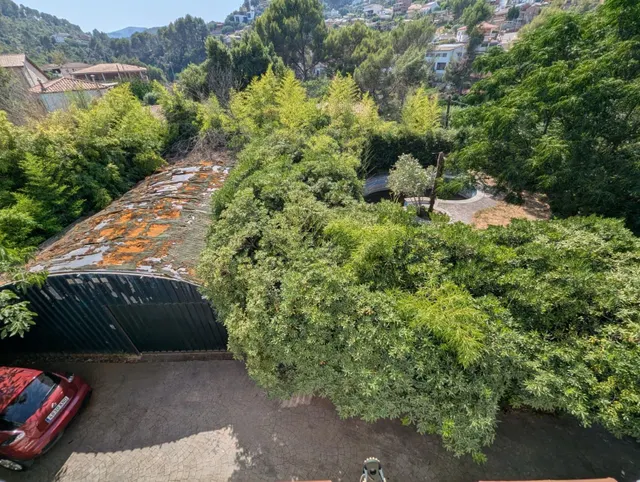 INCREIBLE CASA FAMILIAR CON SOLERA — 27