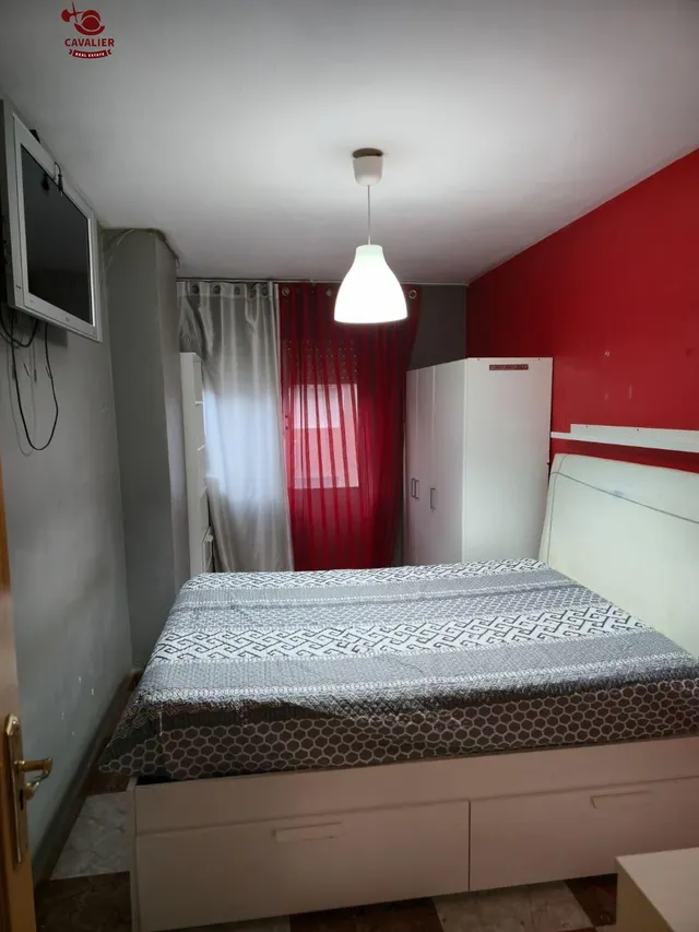 Vivienda de 92 m2, 3 dormitorios 1 baño en pleno centro de T - foto 2