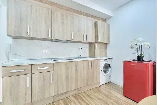 Reformada vivienda de 1 habitación con piscina — 17