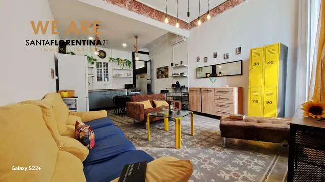 Piso 4 habitaciones 101m² en alquiler - Casco Antiguo - foto 2