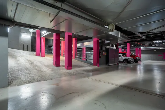 Parking 10m² en alquiler - Barcelona — 49