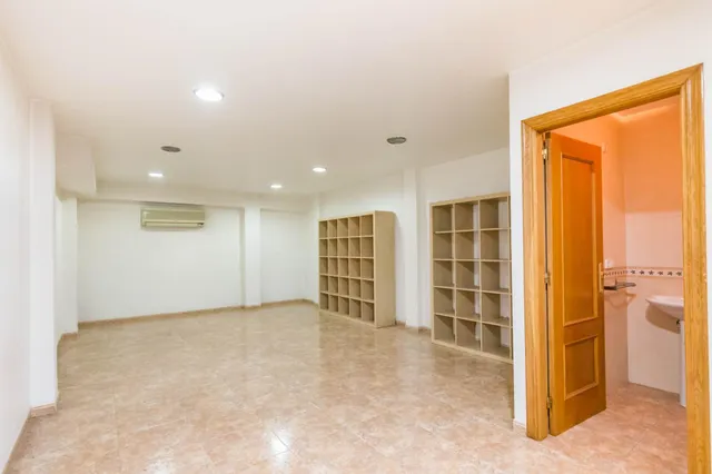 Entresuelo diáfano de 44 m2 en Archena, junto al ayuntamiento – ideal para tu negocio — 11