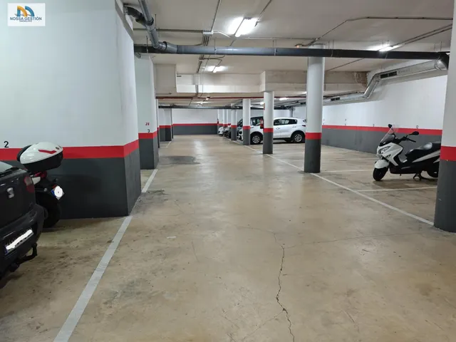 Amplio Parking en La Vall d'Uixó - A solo €50 al Mes — 9