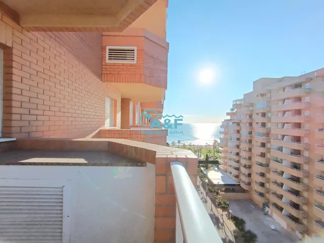 AYF INMOBILIARIA VENDE APARTAMENTO PRIMERA LINEA — 22