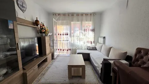 Piso en venta con inquilino en Rocafonda