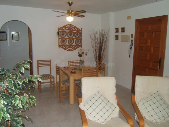 Piso en Pueblo Salado –, con vistas a la piscin — 5