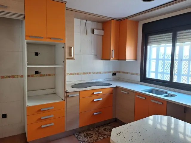 VENTA DE CHALET ADOSADO  EN CALLE SANTILLANA DEL MAR 20. BOADILLA DEL MONTE, — 9