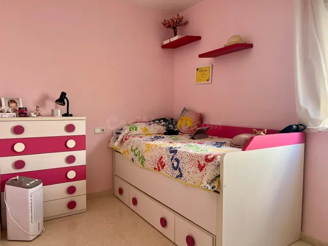 ÁTICO DÚPLEX EN LA NUCÍA CENTRO 3 habitaciones - foto 4