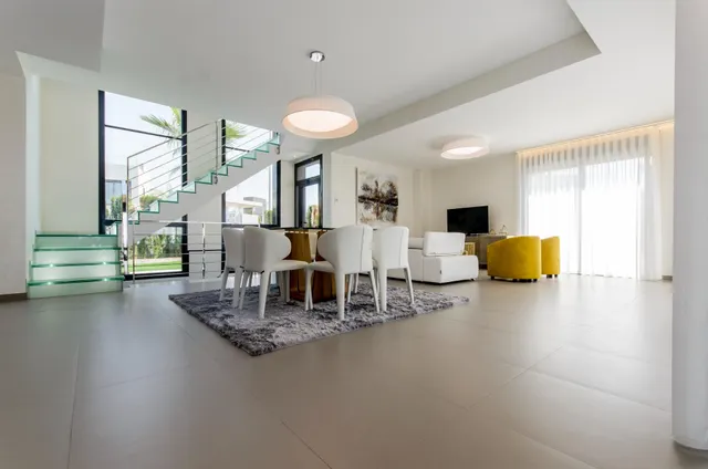 VILLA CON PISCINA PRIVADA — 9