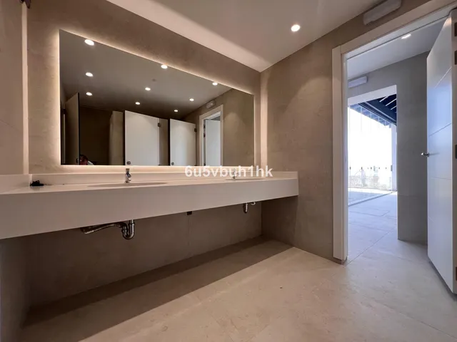 Restaurante 300m² en venta - Marbella — 19