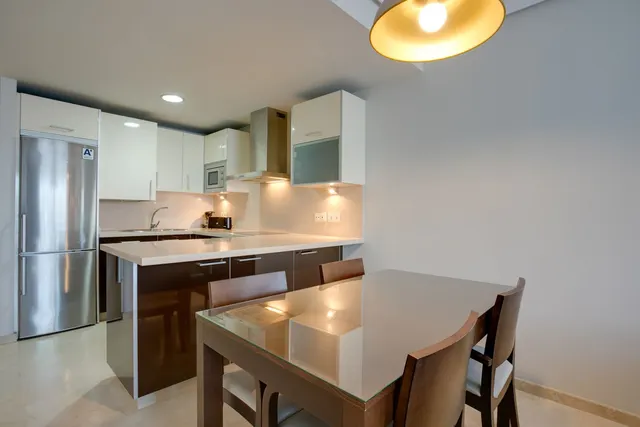 Apartamento 2 habitaciones 91m² en venta - Costa Del Sol - foto 3