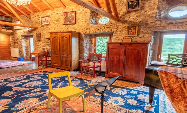 Gran casa histórica y única - foto 5