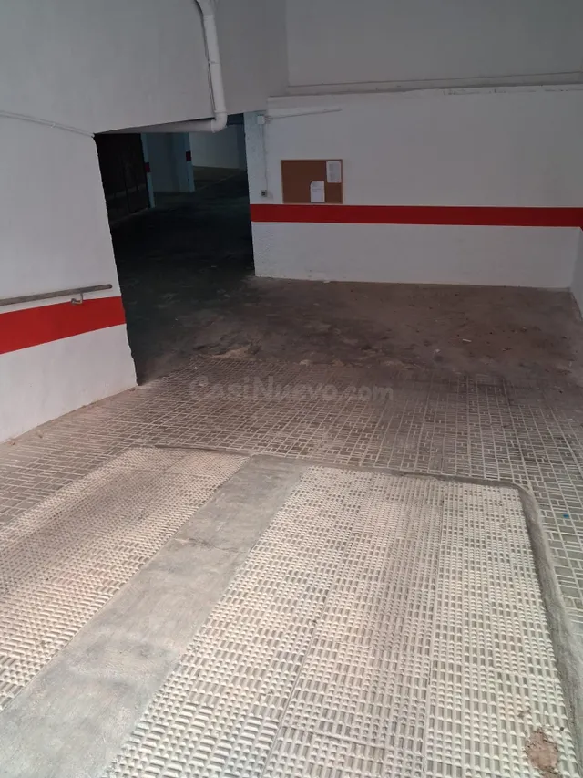 SE VENDEN 2 PLAZAS DE GARAJE EN LOS ALCÁZARES - foto 4