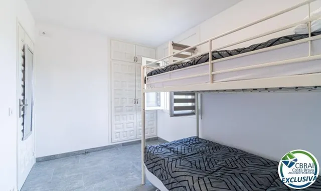 Chalet pareado en venta en Calle Joan Timoneda — 21