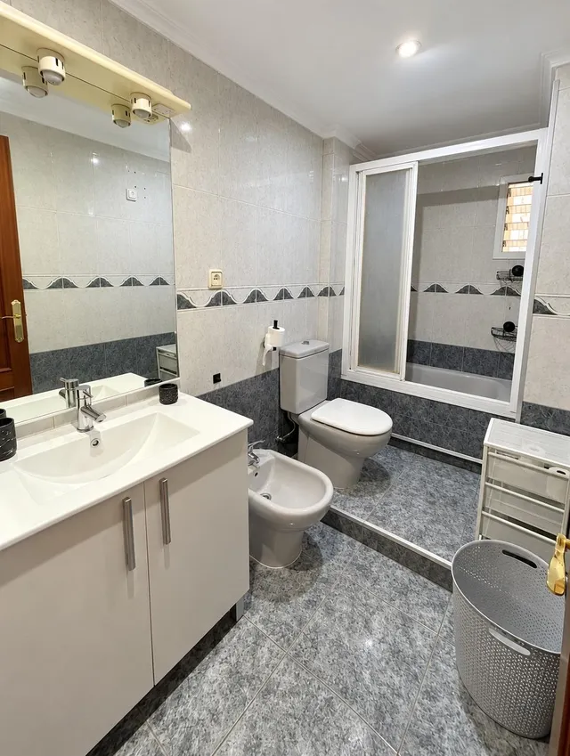 Piso de 3 habitaciones con terraza en Marxalenes — 14