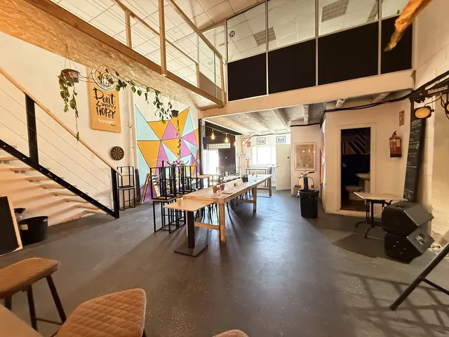 Bar 300m² en venta - El Cuartón - Heliomar