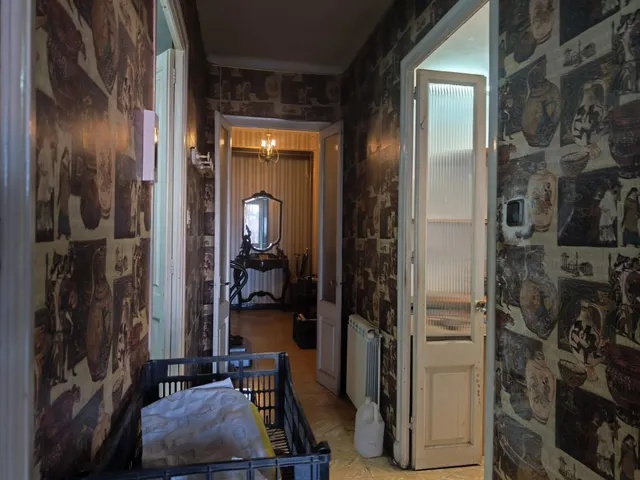 Casa zona La Parada con muchas posibilidades — 24