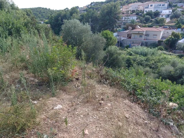 Terreno urbano edificable en venta de 660 m2 en zona residencial de Cunit — 16
