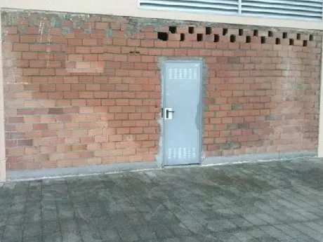 LOCAL EN OBRA EN SALGÜEIRIÑOS