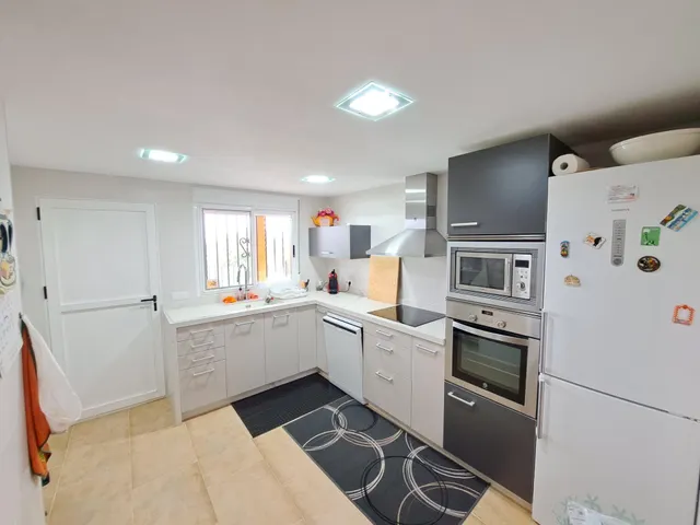 Precioso chalet en Urb. Respirall, Alzira — 18