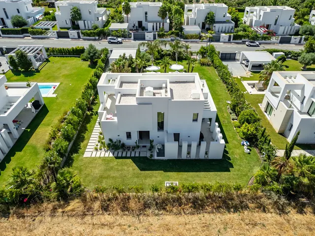 Chalet 7 habitaciones 531m² en venta - Riviera del sol — 44