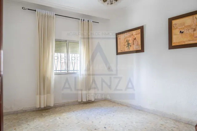 Casa en venta en Camas en la Bda. La Fuente (Sevilla) - foto 5