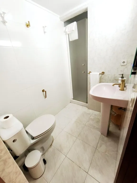 Espectacular vivienda junto Iglesia de La Magdalena, lista para entrar!!! — 32