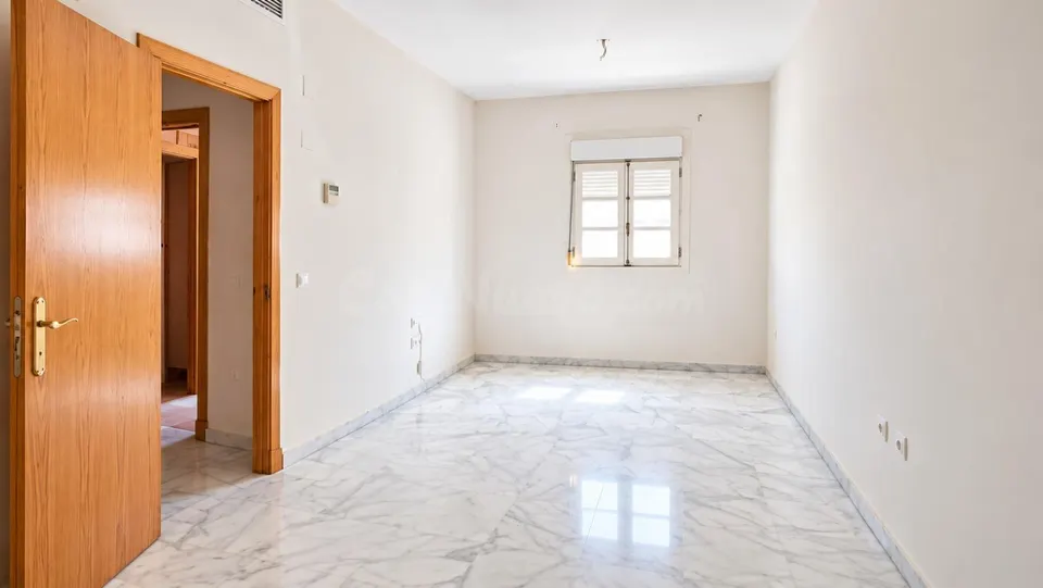 Zona teatro falla - Cádiz - ¡ finca rehabilitada con ascensor !