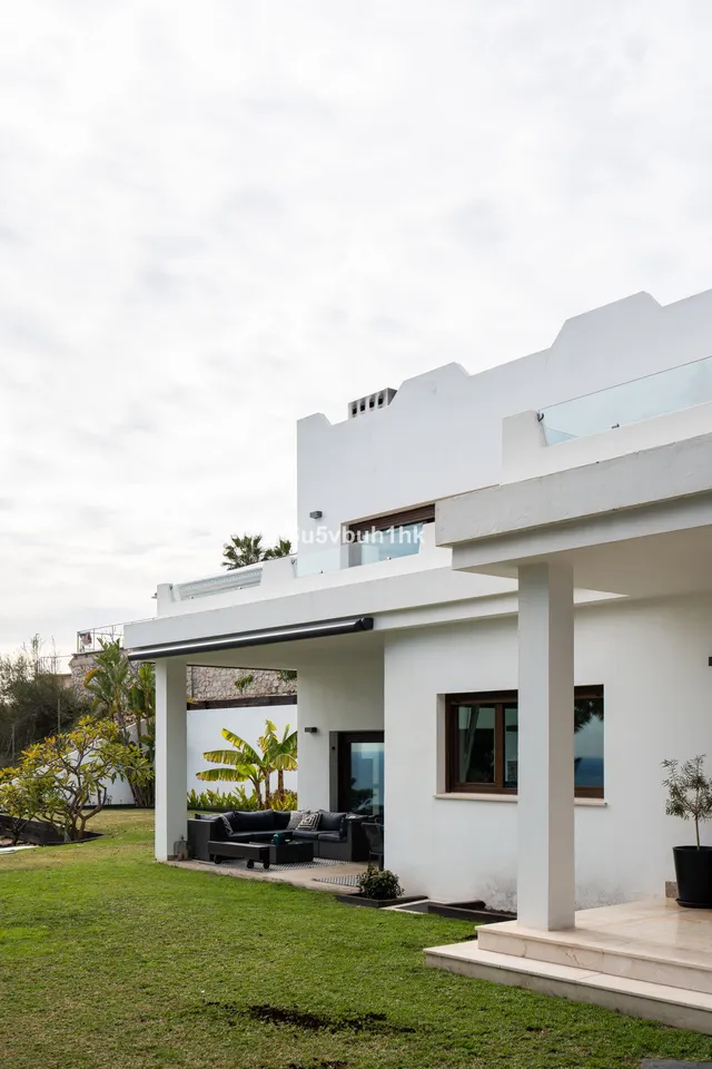 Adosado 6 habitaciones 381m² en venta - Costa del Sol — 50