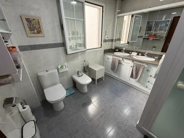 CASA EN EL CENTRO DE SAN FERNANDO. — 30