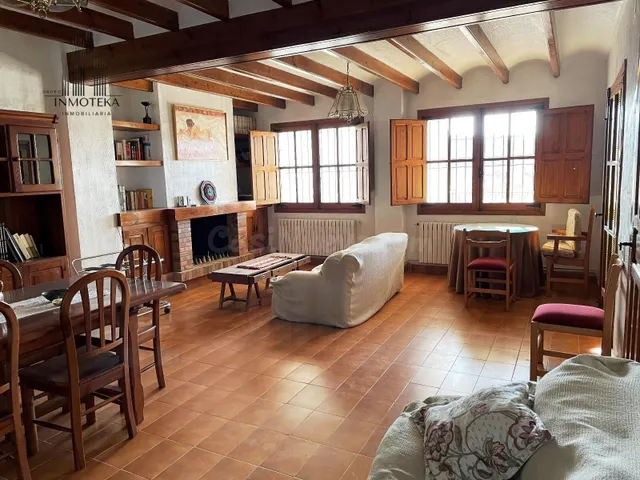 REF: C091 GRUPO INMOTEKA INMOBILIARIA VENDE CASA INDEPENDIEN